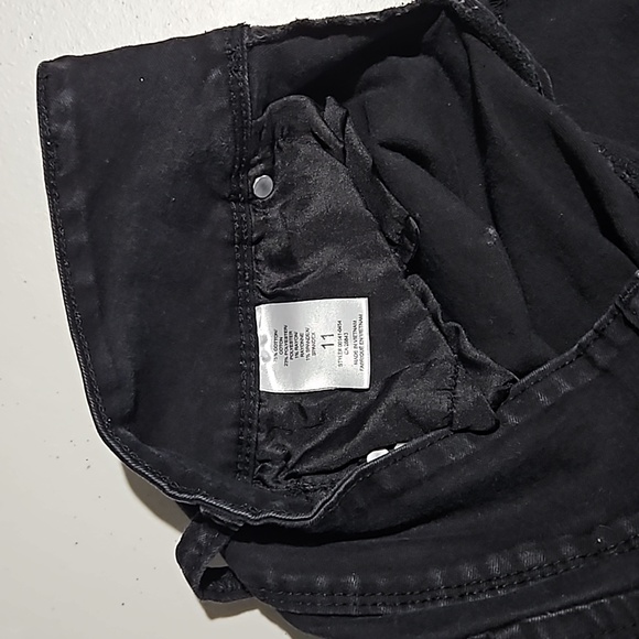 Black Distressed Mid Rise Shorts - Picture 4 of 4
